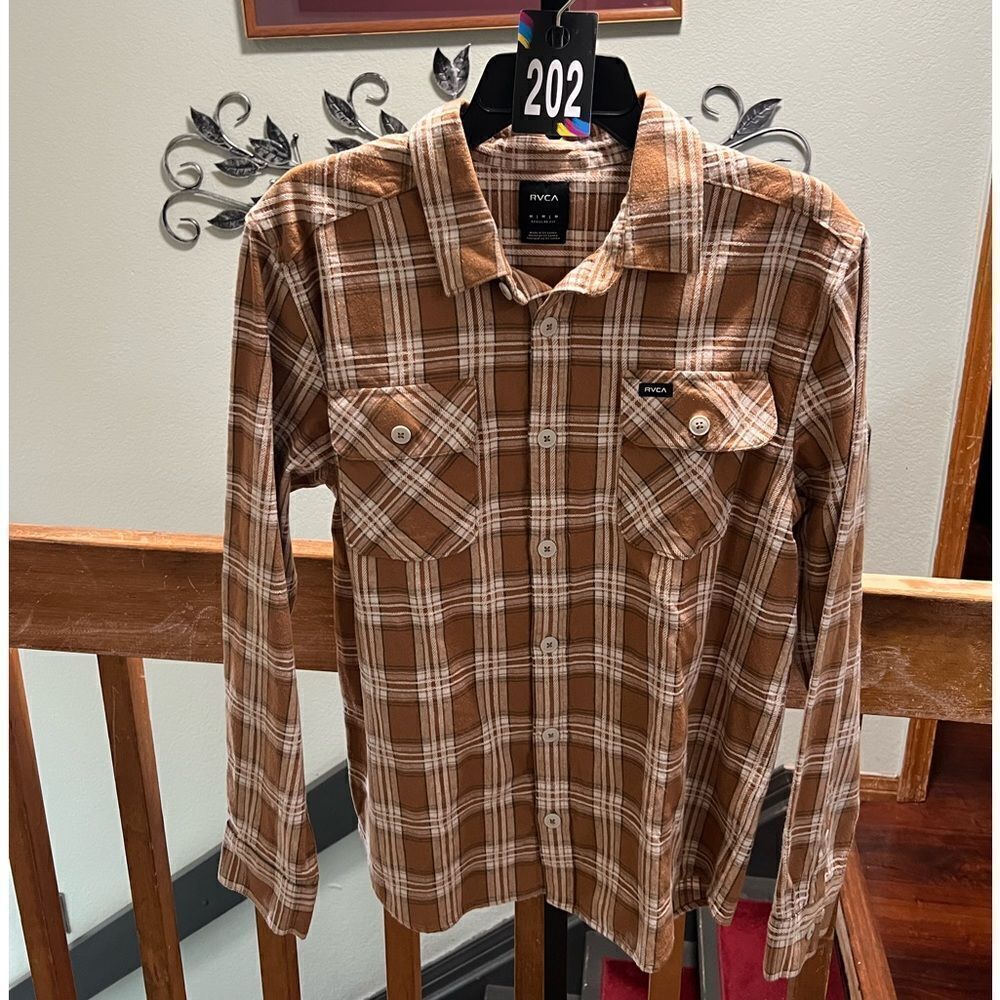 NWT RVCA Men's Brown Plaid Shirt Size Medium #202